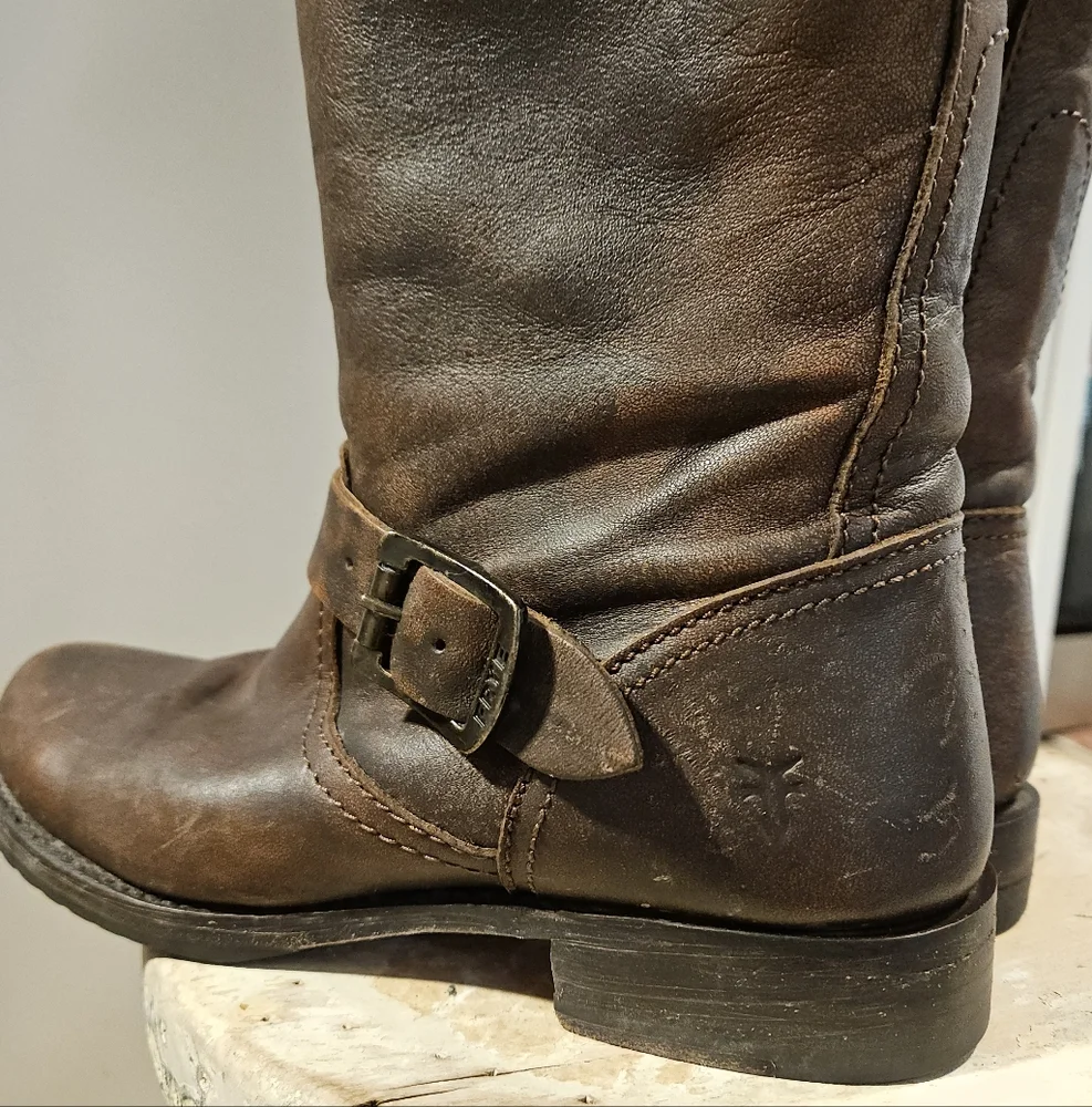 Frye Veronica Slouch Brown Leather Engineer Boots 8 - Picture 8 of 10